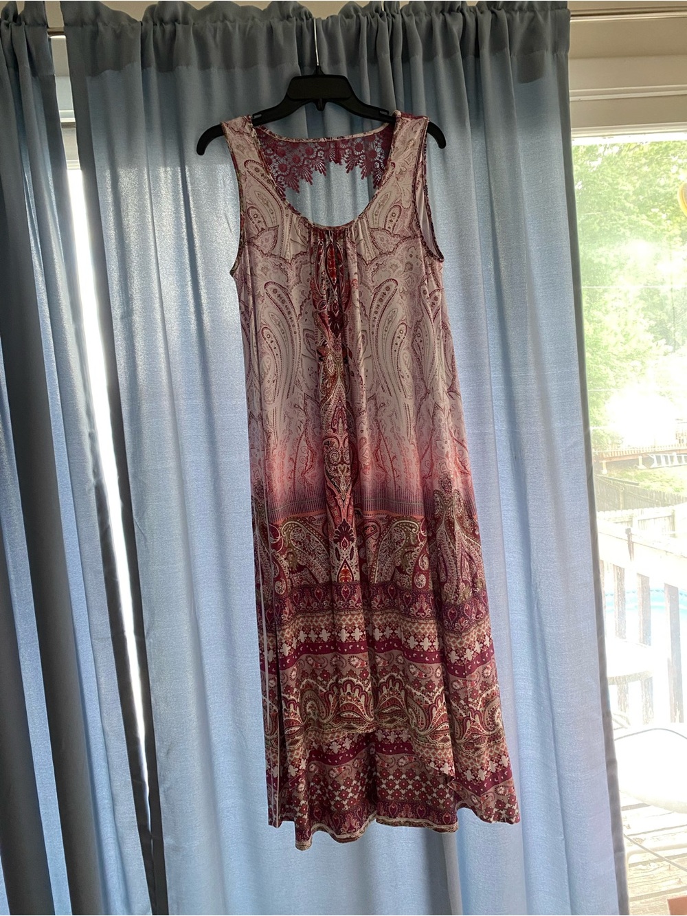 World Unity hi-lo dress. Large. Like new